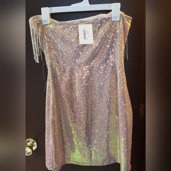 MOD on Trend Party Dress, size Large - Picture 2 of 3